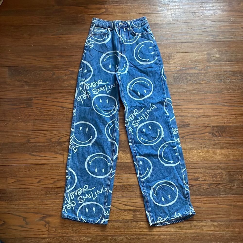 H&M Smiley Originals High Waisted Wide Leg Jeans